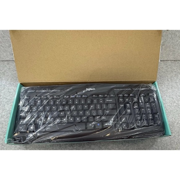 Logitech MK335 Wireless Keyboard and Mouse Combo - Picture 3 of 15